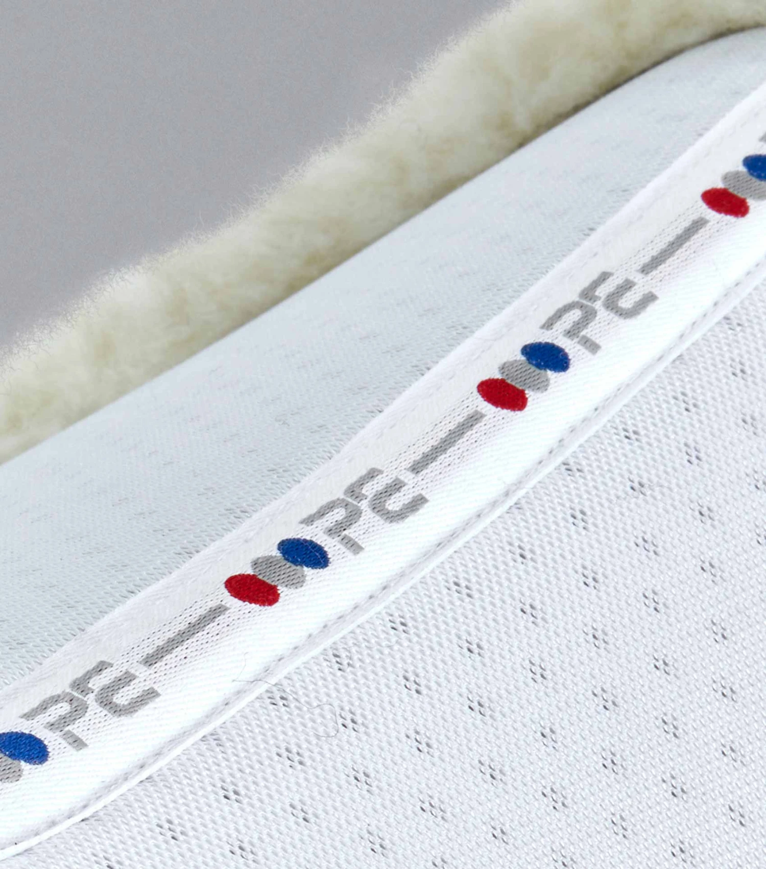 Close Contact Airtechnology Shockproof Wool Saddle Pad - Dressage Square 14 Close Contact Airtechnology Shockproof Wool Saddle Pad - Dressage Square - Image 12