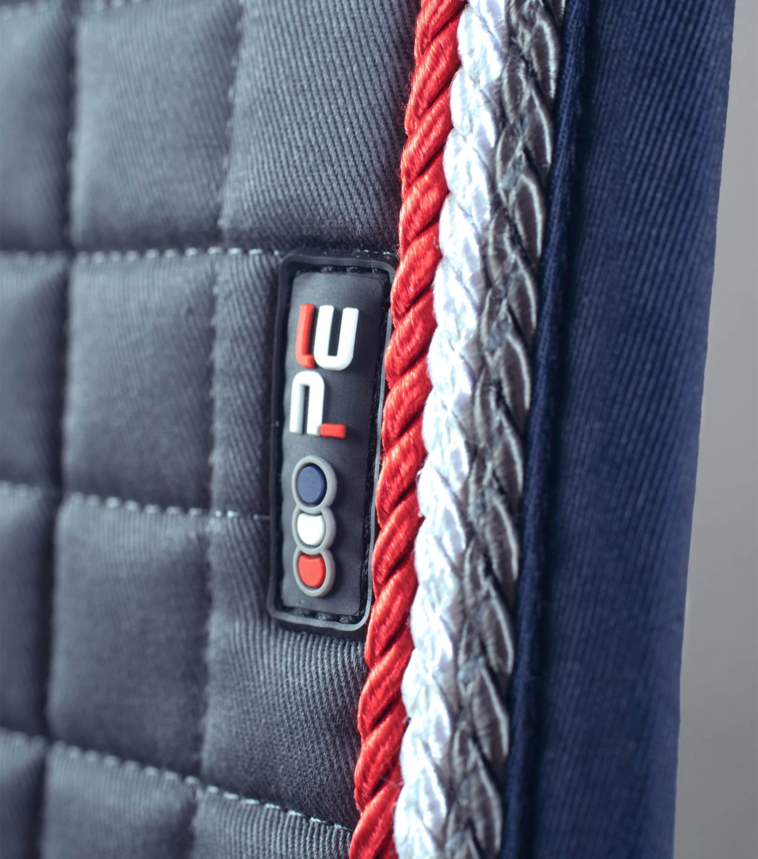 Close Contact European Cotton Saddle Pad - GP/Jump Square 10 Close Contact European Cotton Saddle Pad - GP/Jump Square - Image 8