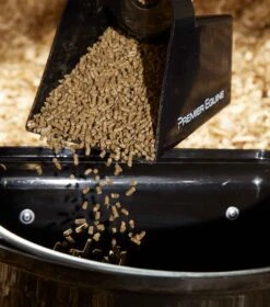 Hook Over Manger -Premier Equine Hook Over Manger 2 b8545927 d570 4343 9234 97f6b4c98acd