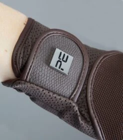 Presa Junior Mesh Riding Gloves -Premier Equine Junior Presa Brown image3 c27e6990 a11f 481f a7c8 7d67385e2ae9