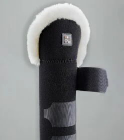 Techno Wool Anti-Slip Tail Guard -Premier Equine Techno Wool Anti Slip Tail Guard Black 5