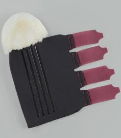 Techno Wool Anti-Slip Tail Guard -Premier Equine Techno Wool Anti Slip Tail Guard Burgundy 3