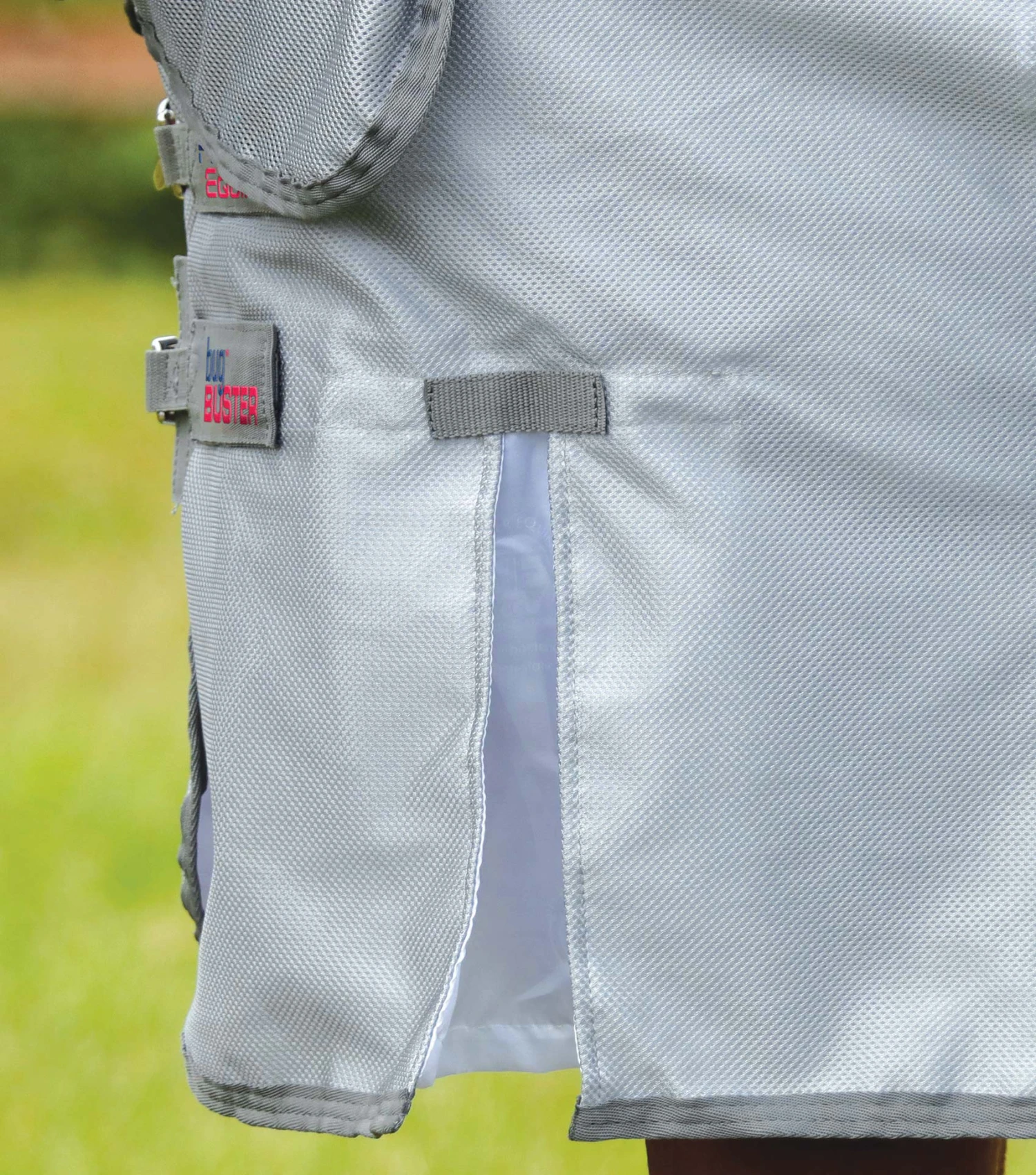 Bug Buster Fly Rug With Belly Flap 6 Bug Buster Fly Rug With Belly Flap - Image 4